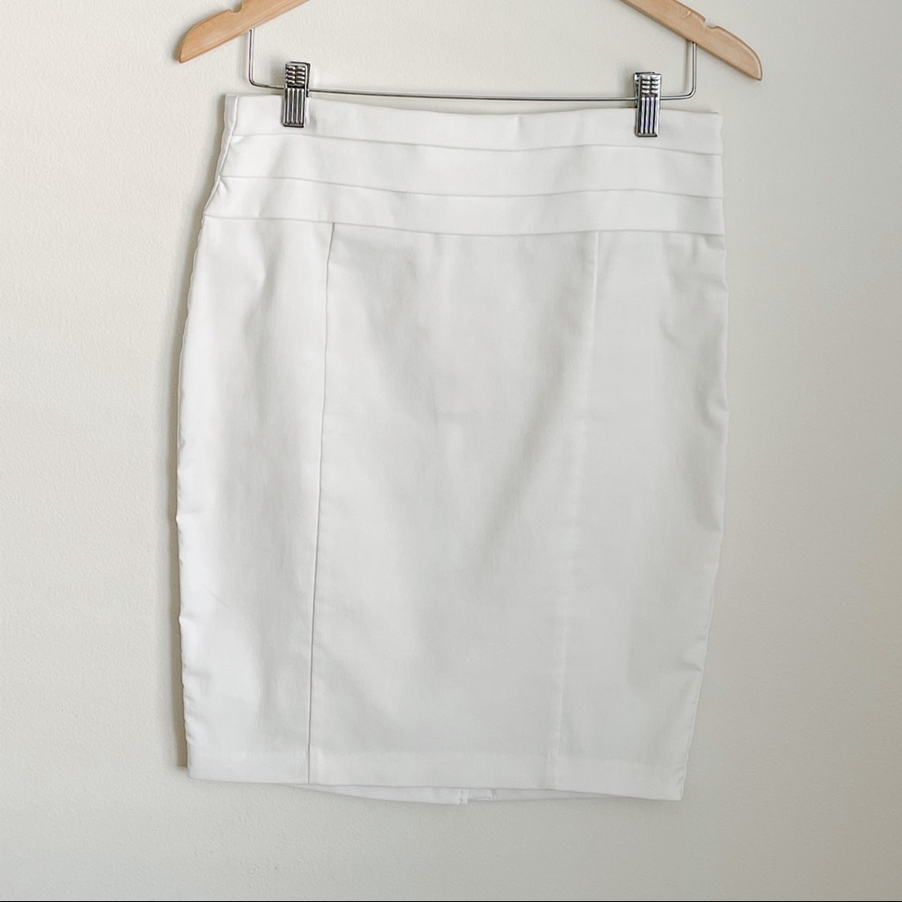 White pencil skirt